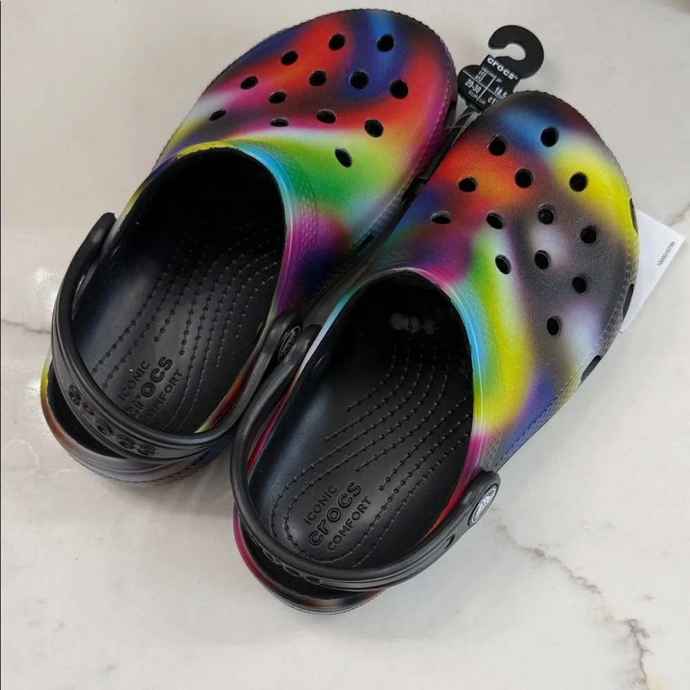 CROCS Kids Rainbow Tie-Dye Clogs with Black Footbed - Picture 1 of 2